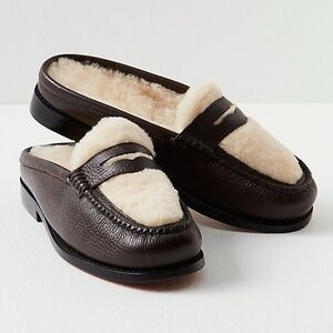 G.H. Bass Originals Wynn Cozy Slide in Brown/Natural